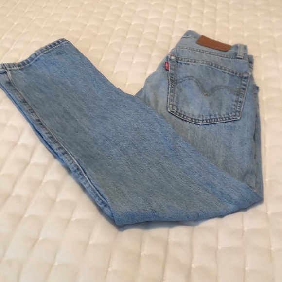 501 Levi’s ladies size 24 used but in good condition! - Picture 4 of 12